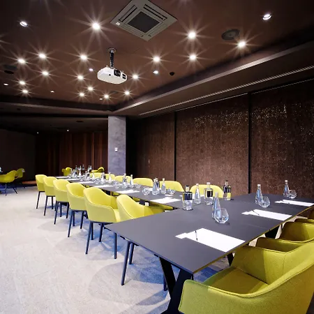 Hotel Victory 4*