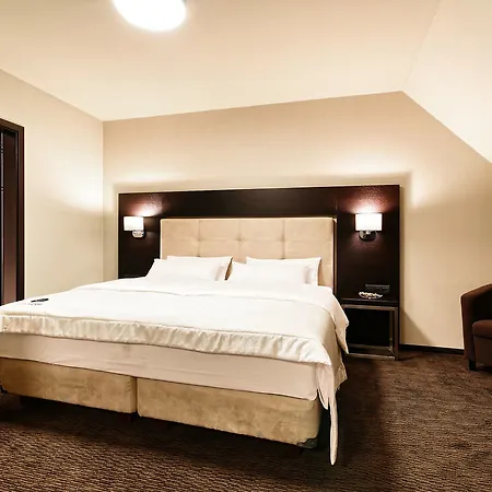 Victory Hotel