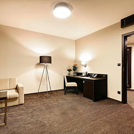 Hotel Victory